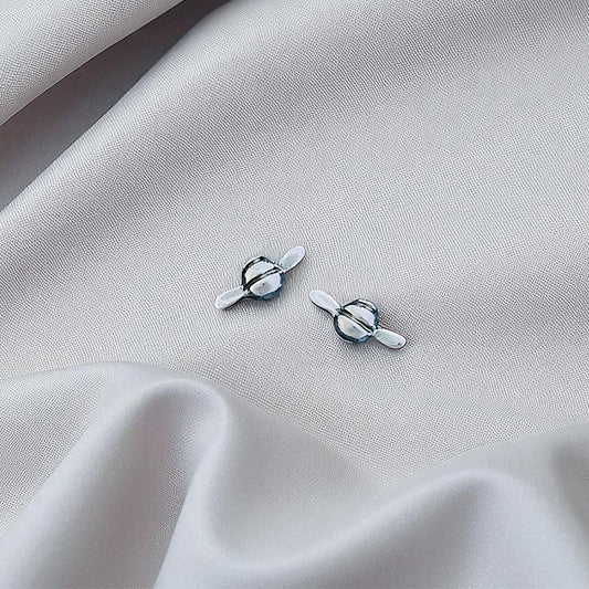 Bumble Bee Studs