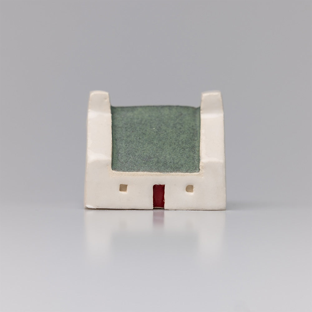 Ceramic Croft House - Light Grey