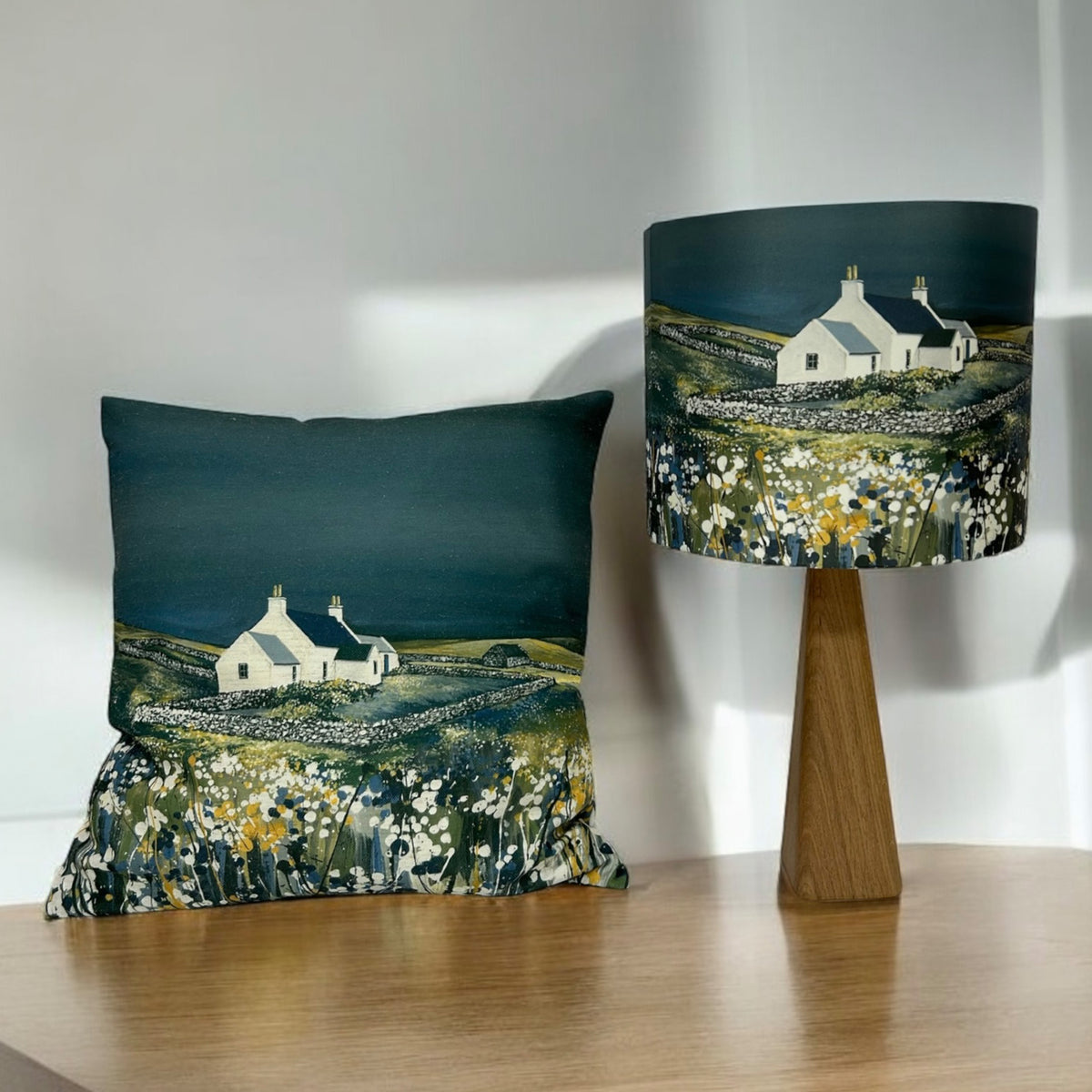 Walls by Night Lampshade