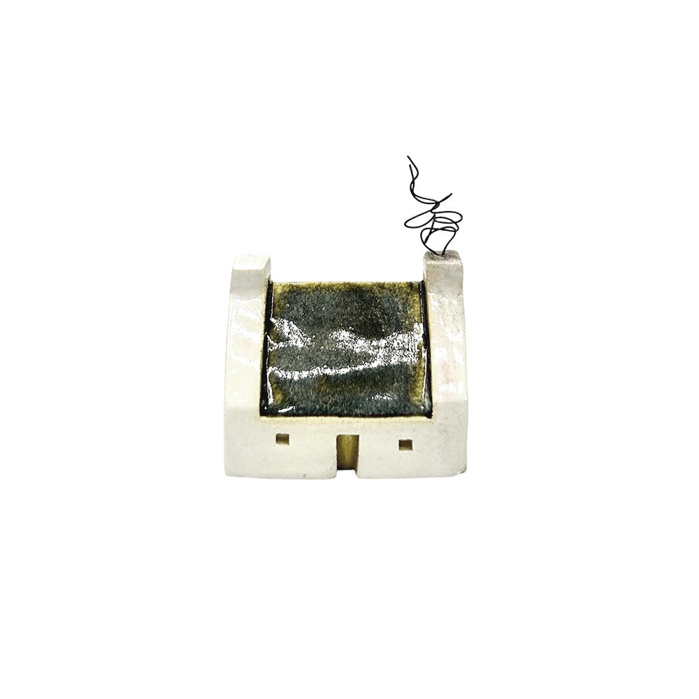 Ceramic Croft House with smoke - Grey/Yellow